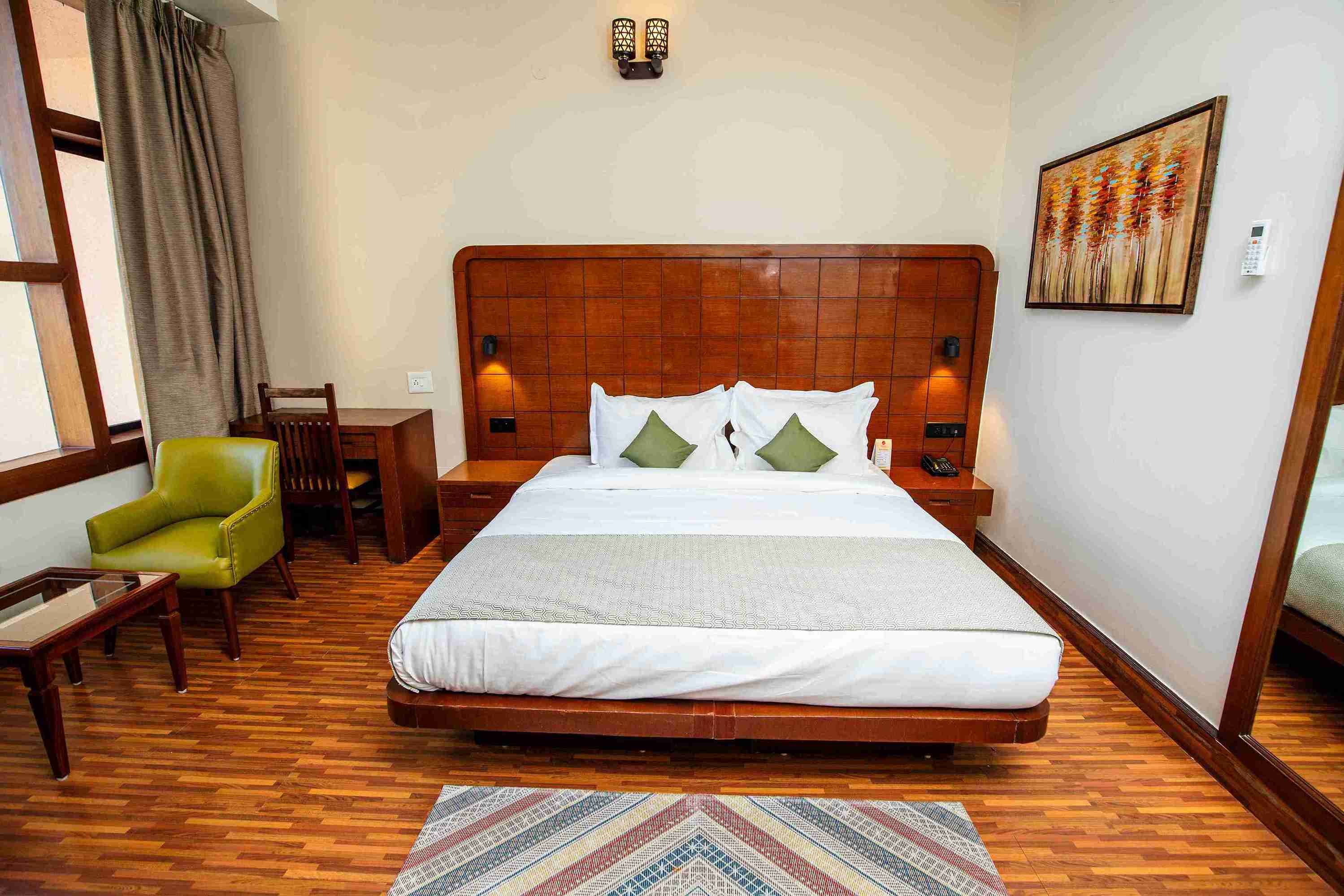 Deluxe Premium Valley View Room